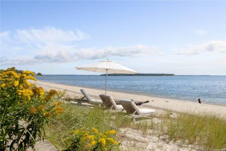 12120 New Suffolk Avenue, Southold, Nova Iorque 11935, Estados Unidos