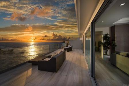 Dolphin Place, La Jolla, 加州 92037, 美國