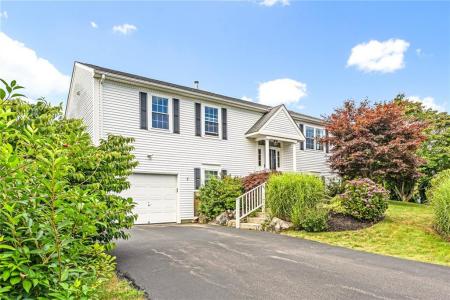 39 President Drive, Narragansett, RI 02882, USA