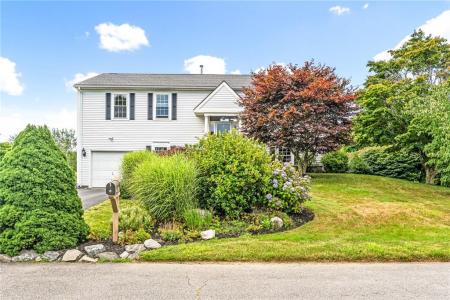 39 President Drive, Narragansett, Rhode Island 02882