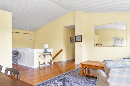 39 President Drive, Narragansett, Rhode Island 02882