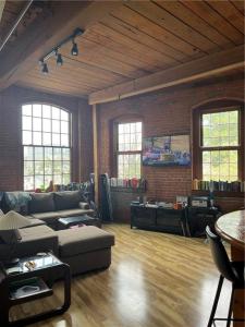 555 S Water Street 219, Providence, Rhode Island 02903, USA