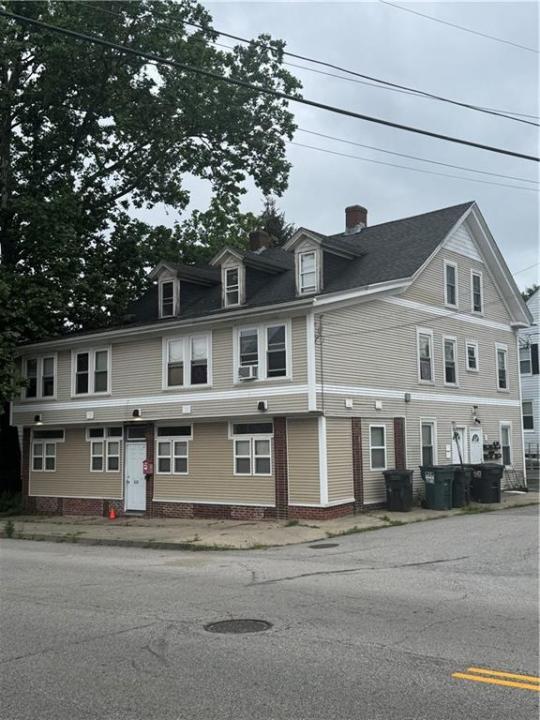 656 Providence Street, West Warwick, Rhode Island 02893, USA