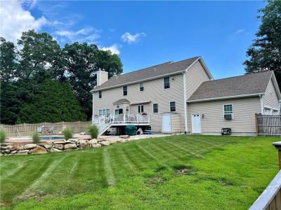 35 East Lantern Road, Smithfield, Rhode Island 02917