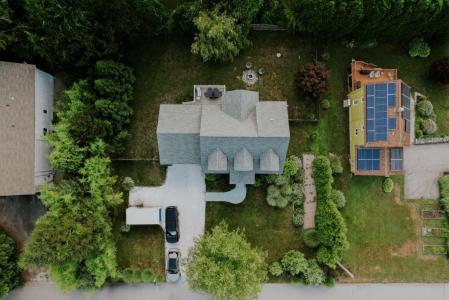 21 Helm Street, Jamestown, Rhode Island 02835