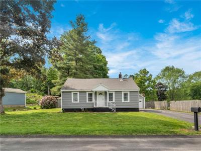 38 Anthony Drive, Cumberland, רוד איילנד 02864, ארצות הברית של אמריקה