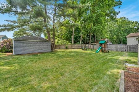 38 Anthony Drive, Cumberland, רוד איילנד 02864, ארצות הברית של אמריקה