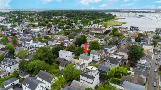 13 Dean Avenue, Newport, Rhode Island 02840, États-Unis