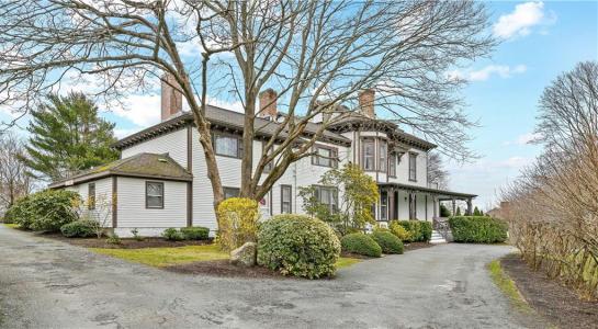 46 Chastellux Avenue M8, Newport, RI 02840, USA