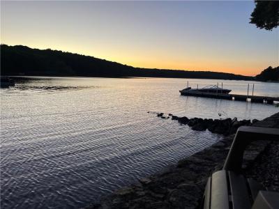 8 Woodsia Road, Narragansett, RI 02874, USA
