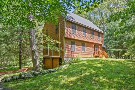 143 Ross Hill Road, Charlestown, Rhode Island 02813, Estados Unidos