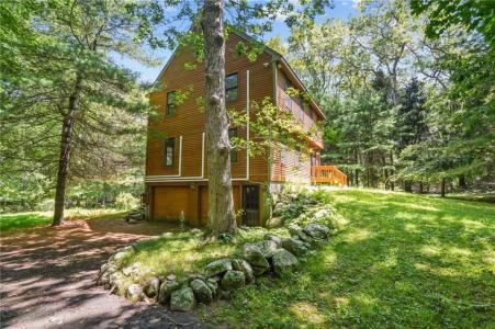 143 Ross Hill Road, Charlestown, RI 02813, USA
