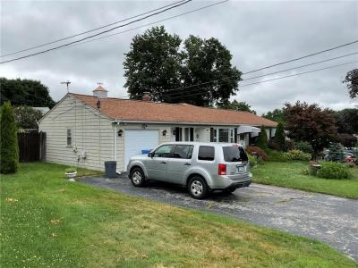 19 Leawood Drive, Cranston, Rhode Island 02920