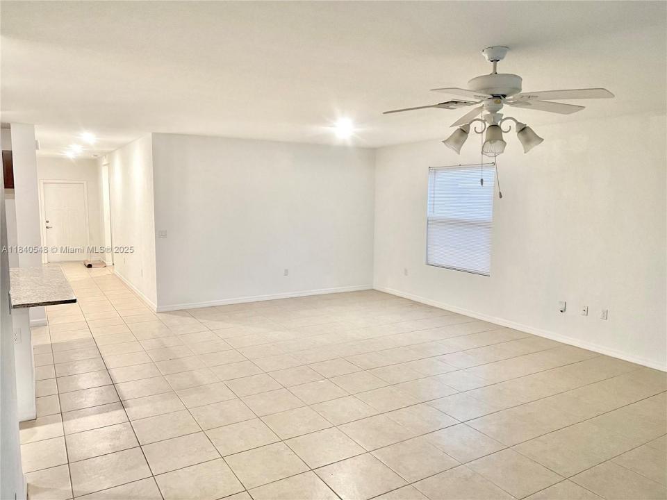 982 SW Alcantarra Blvd, Port St. Lucie, Floride 34953, États-Unis