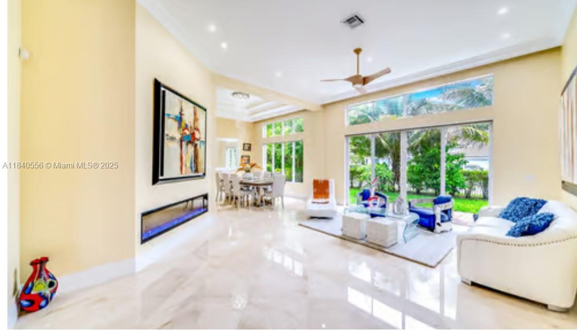 1475 SW 157th Ave 1, Pembroke Pines, Florida 33027, Estados Unidos