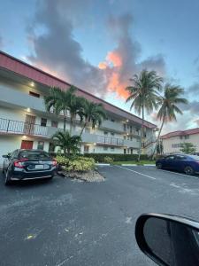 1400 NE 191st St 324, Miami, Florida 33179, USA