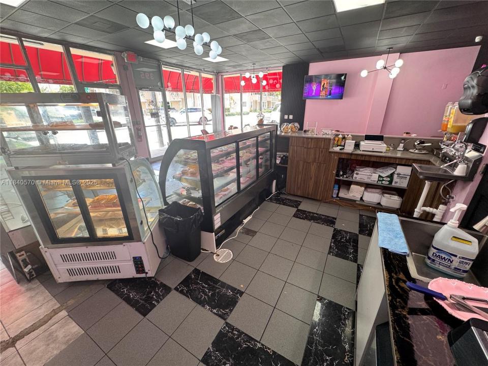 Bakery For Sale, Hialeah, Floride 33010, États-Unis