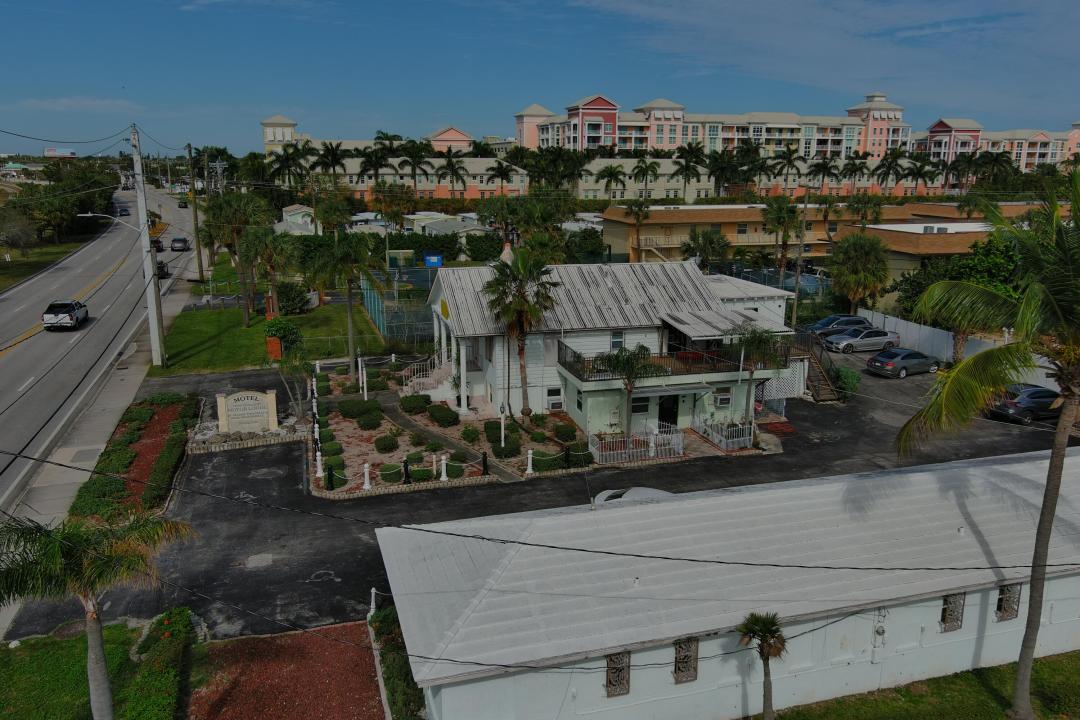 704 N Dixie Hwy Highway, Lantana, フロリダ 33462, アメリカ合衆国