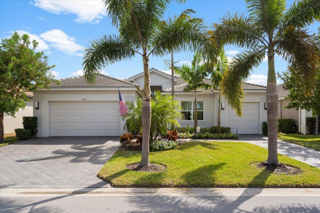 11929 SW Sailfish Isles Way, RIVERLAND - VALENCIA CAY, Port Saint Lucie, Florida 34987