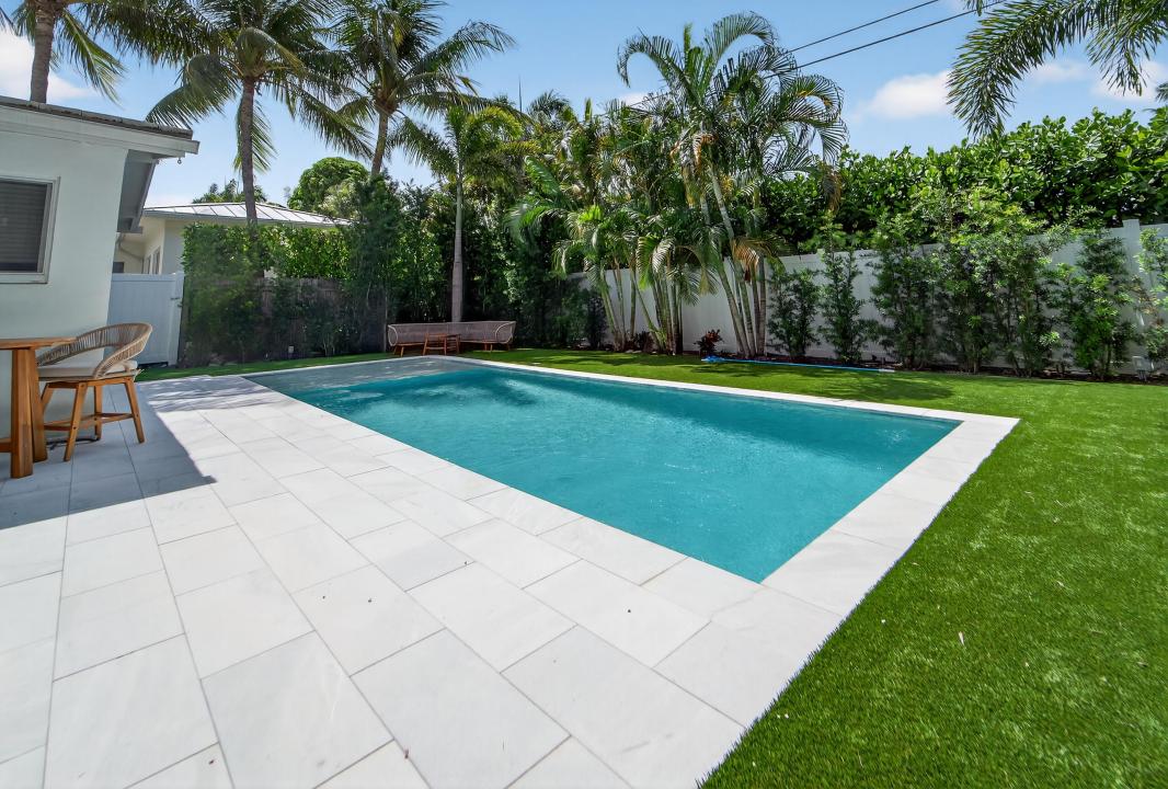 101 NE 11th Street, Delray Beach, Florida 33444