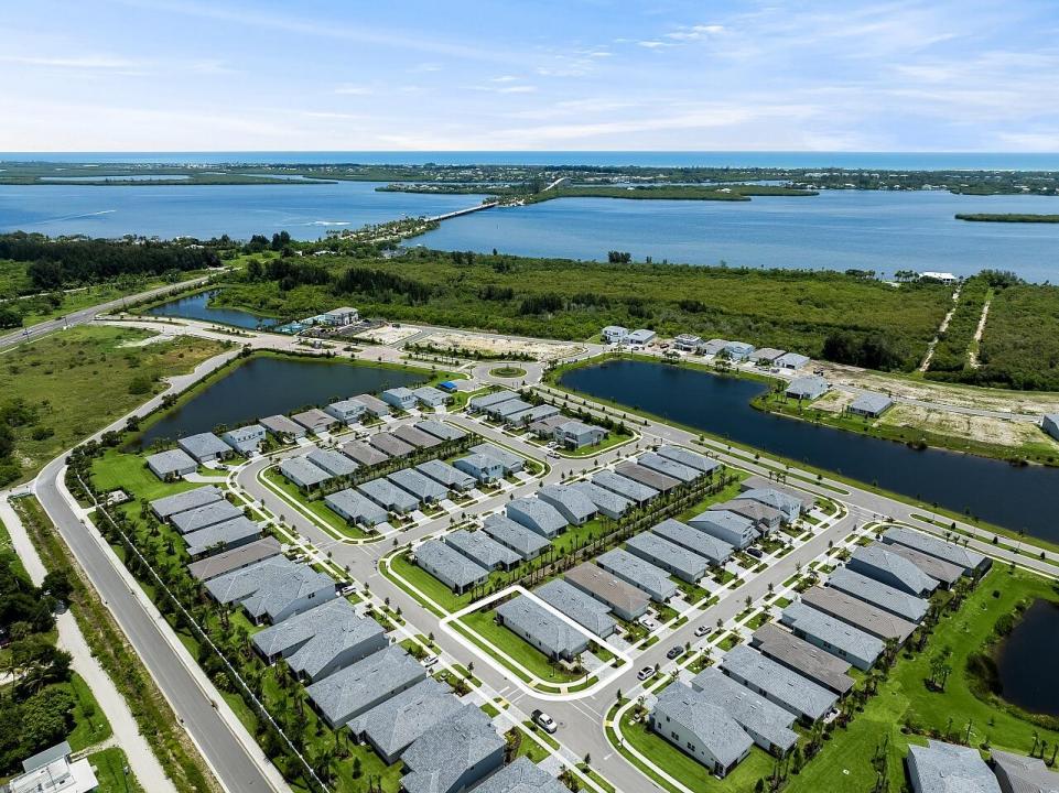 4550 Jolly Roger Manor, Vero Beach, Florida 32967