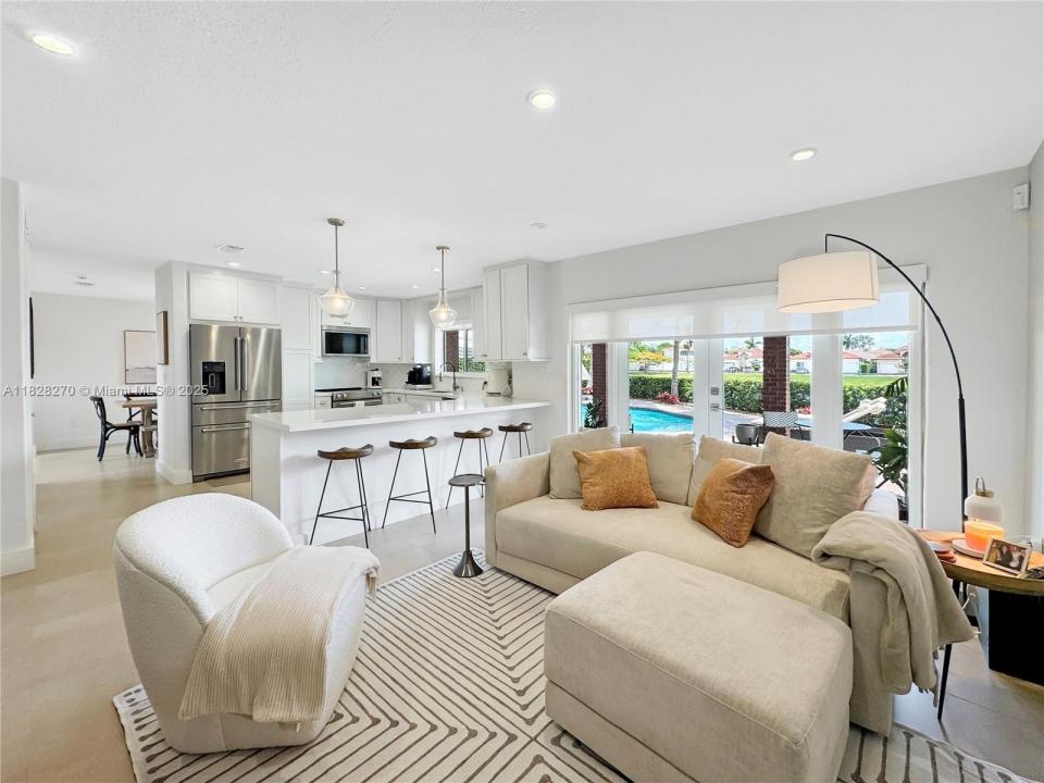 15863 SW 55th Ter, Miami, Florida 33185, Estados Unidos