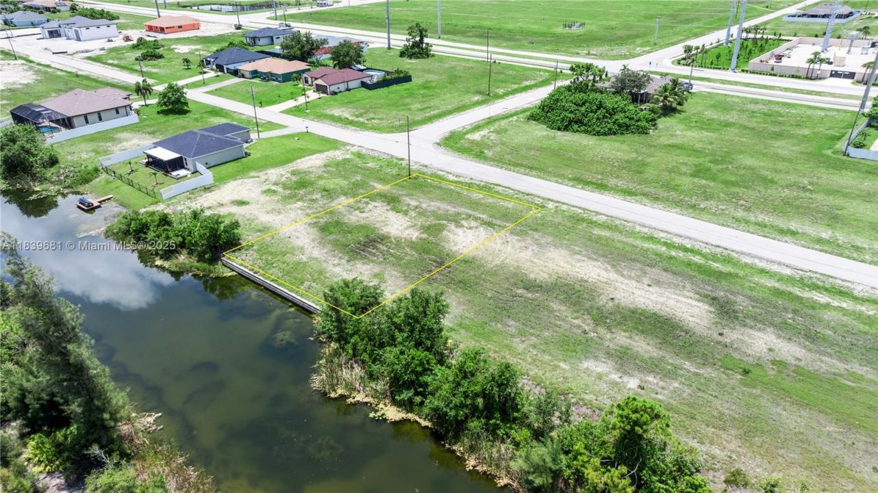 1403 NW 24th Ter, Cape Coral, Florida 33993
