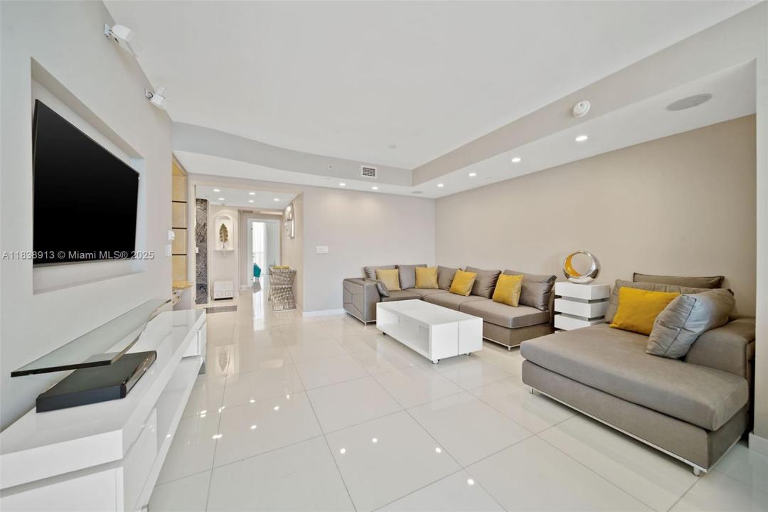 17875 Collins Ave 4205, Sunny Isles Beach, Flórida 33160, Estados Unidos
