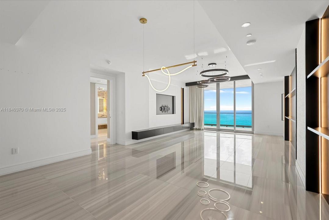 17901 Collins Ave 2102, Sunny Isles Beach, Florida 33160