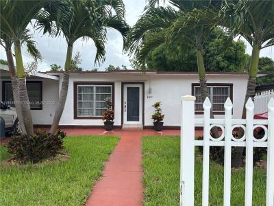 821 E 13th St, Hialeah, Florida 33010, USA