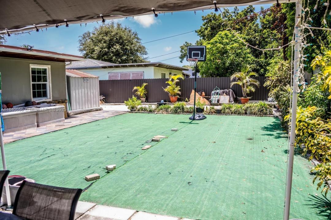 1004 NE 151st Ter, North Miami Beach, Florida 33162