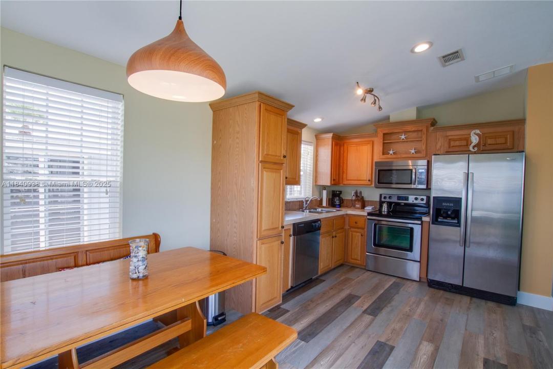 166 Nettles Blvd, Jensen Beach, Floryda 34957, USA
