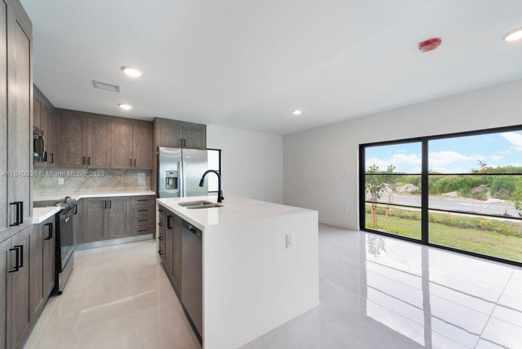 1402 NW 1 ST, Florida City, Florida 33034