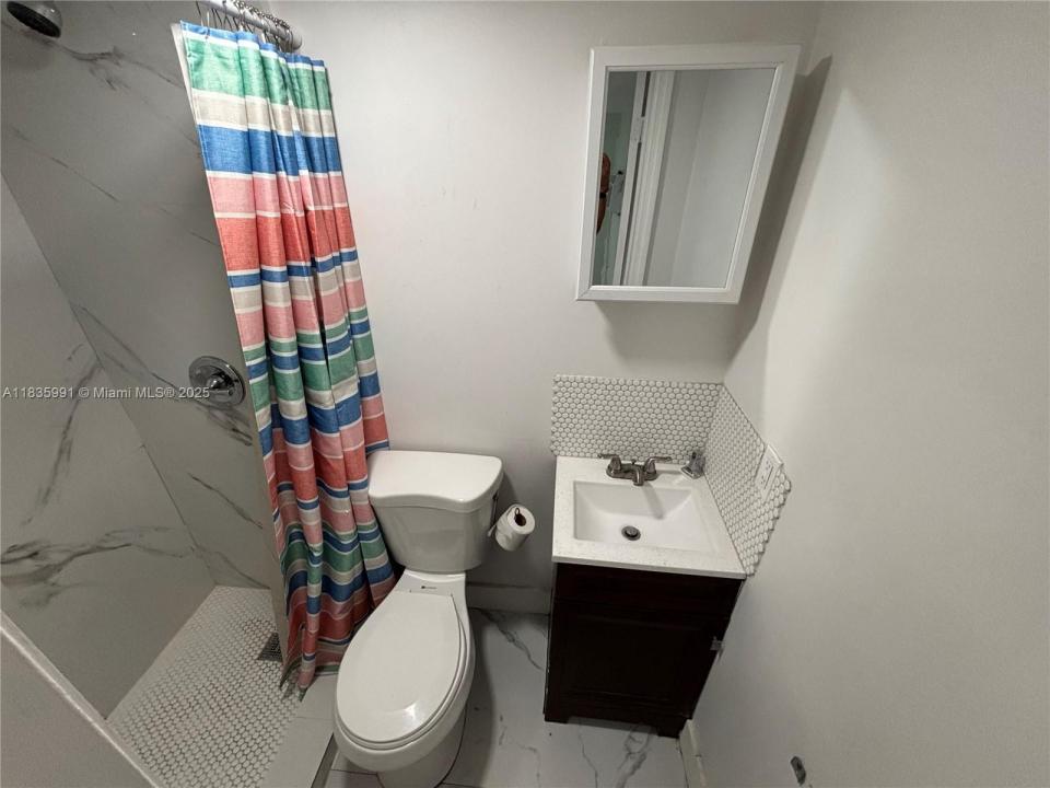 729 NW 19th Ave REAR, Fort Lauderdale, 佛羅里達州 33311, 美國
