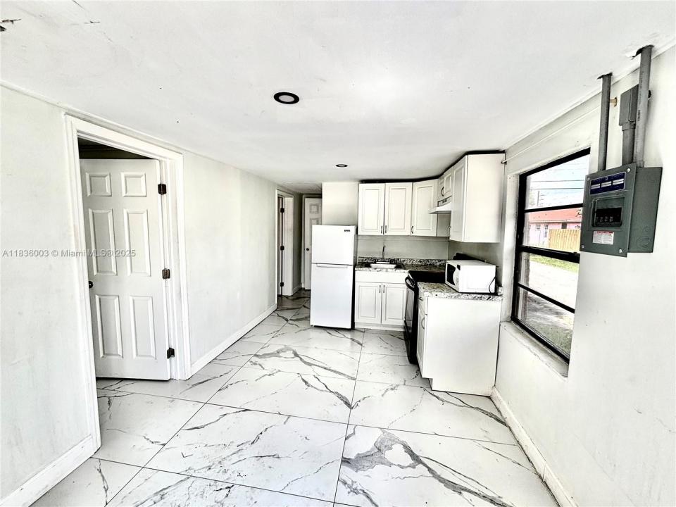 729 NW 19th Ave FRONT, Fort Lauderdale, 佛羅里達州 33311, 美國