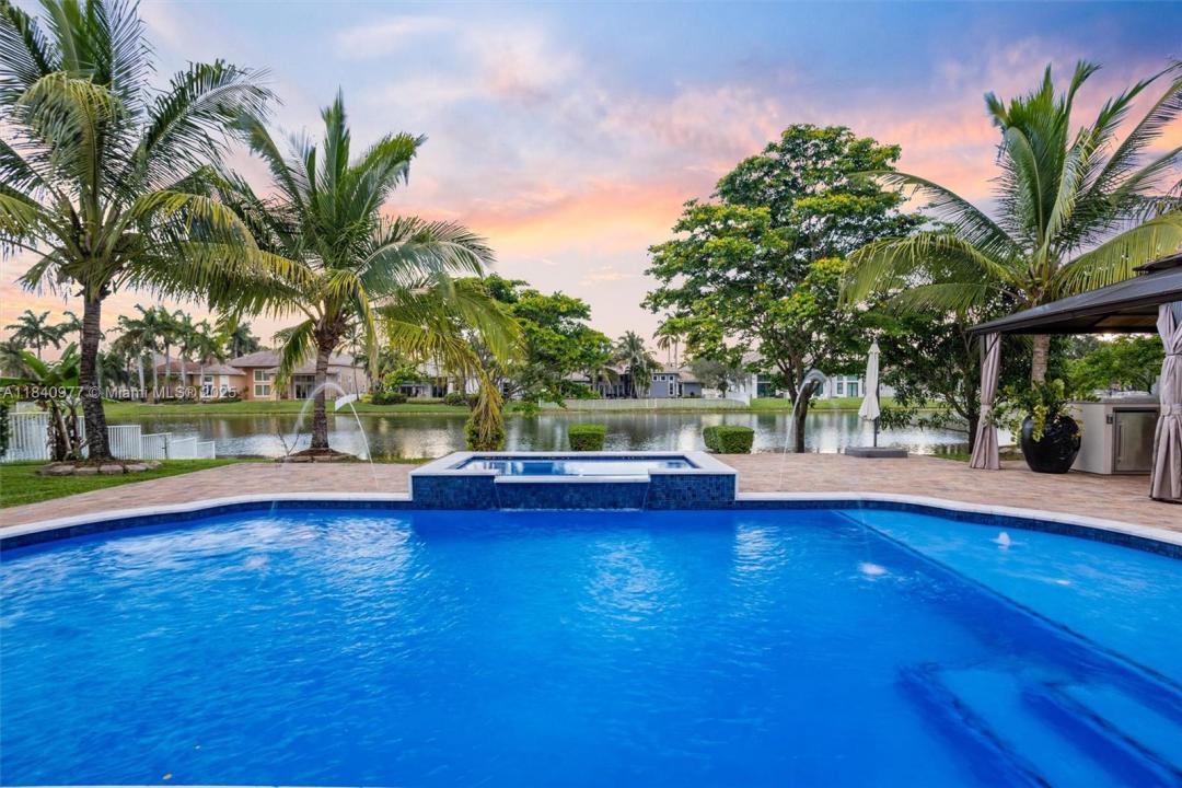 1885 NW 139th Ter, Pembroke Pines, 佛羅里達州 33028, 美國