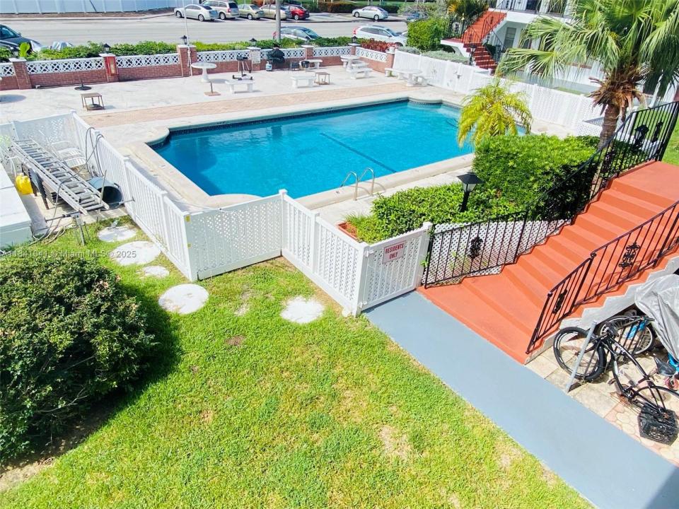 1100 Atlantic Shores Blvd 404, Hallandale Beach, 플로리다 33009, 미국