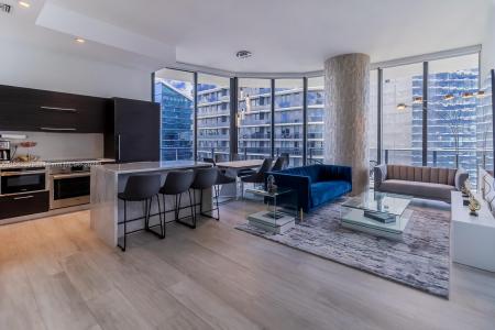 45 SW 9th St 4501, Miami, Florida 33130, USA