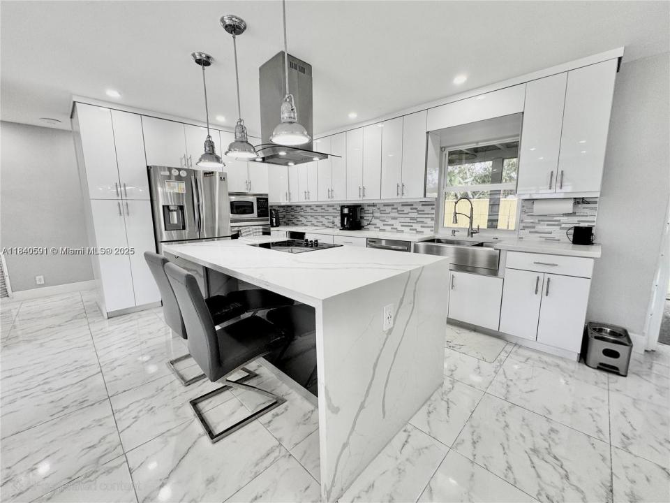 161 NW 46th Ter, Plantation, フロリダ 33317, アメリカ合衆国
