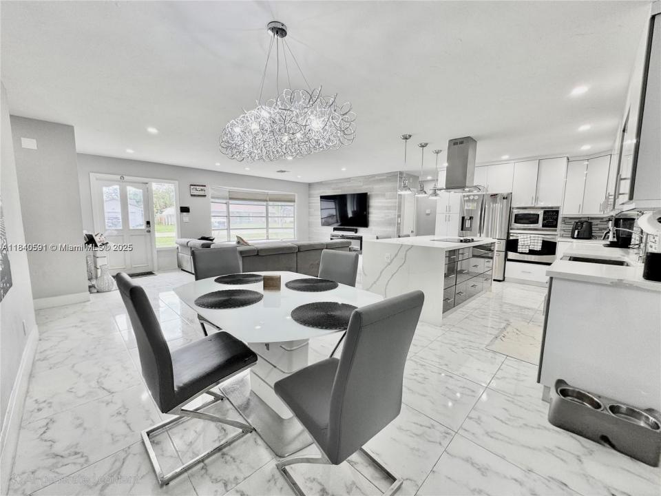 161 NW 46th Ter, Plantation, フロリダ 33317, アメリカ合衆国