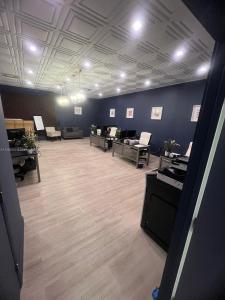 4101 SW 73rd Ave, Miami, Florida 33155, USA