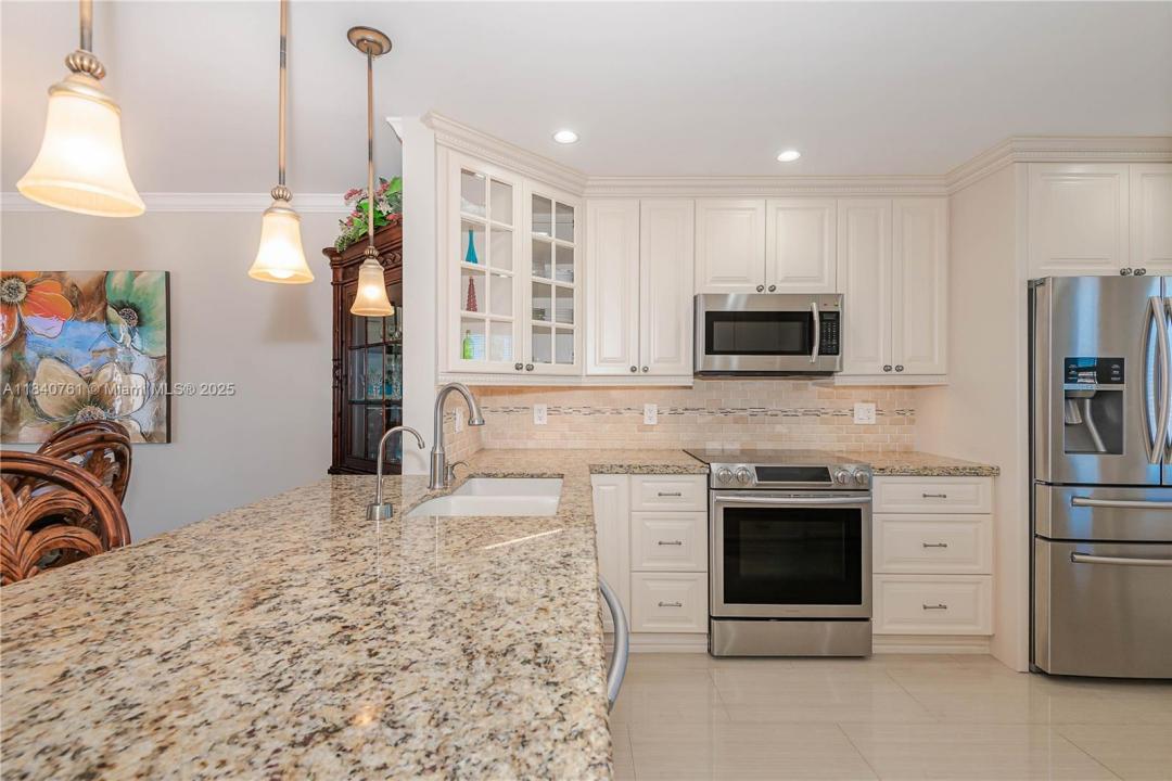 200 NE 14th Ave 524, Hallandale Beach, Florida 33009, HOA KỲ