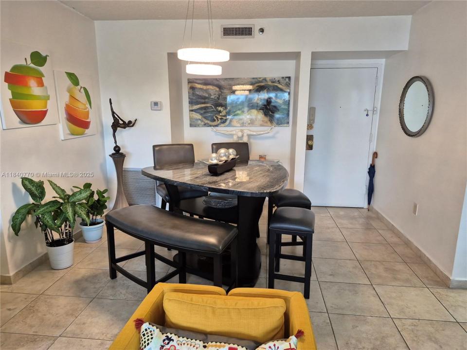 4001 Hillcrest Dr 705, Hollywood, فلوريدا 33021, الولايات المتحدة