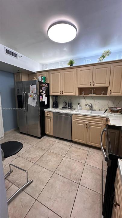 4001 Hillcrest Dr 705, Hollywood, فلوريدا 33021, الولايات المتحدة