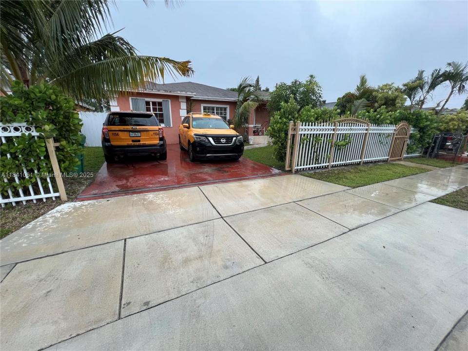 2241 NW 170th St, Miami Gardens, Florida 33056, HOA KỲ
