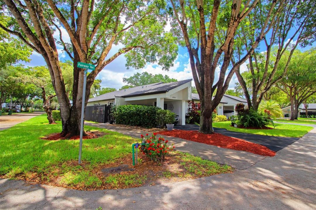 16041 Fairway Ter 121, Weston, Florida 33326, HOA KỲ
