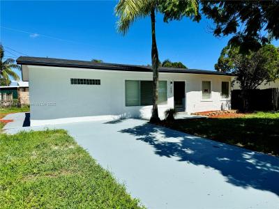 1649 NE 30th Ct, Pompano Beach, Florida 33064, USA