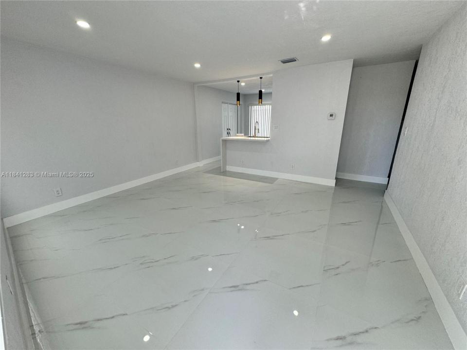 1649 NE 30th Ct, Pompano Beach, Florida 33064, Amerika Birleşik Devletleri