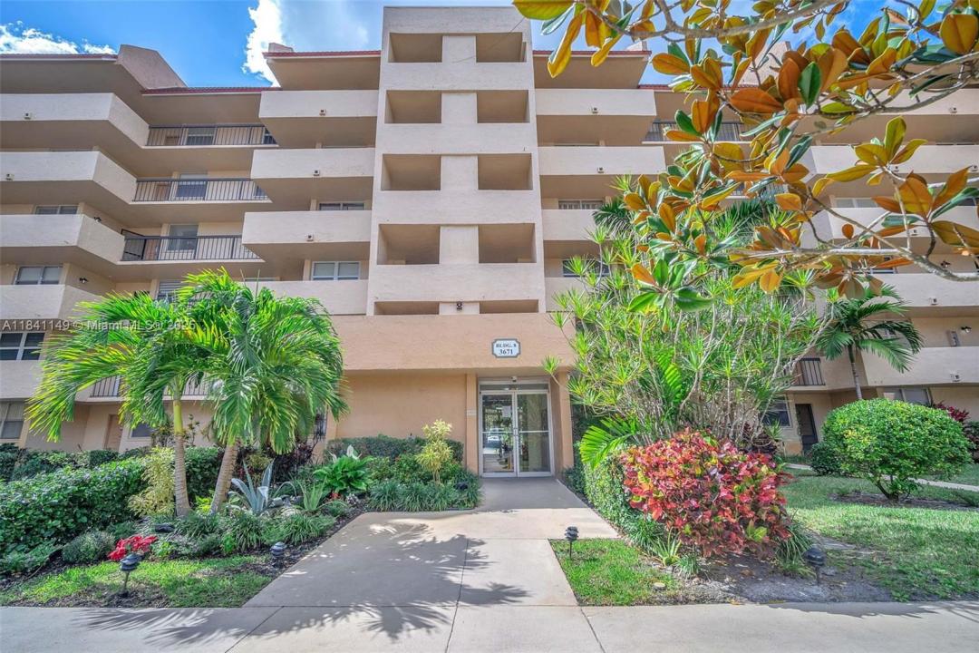 3671 Environ Blvd, Lauderhill, Florida 33319