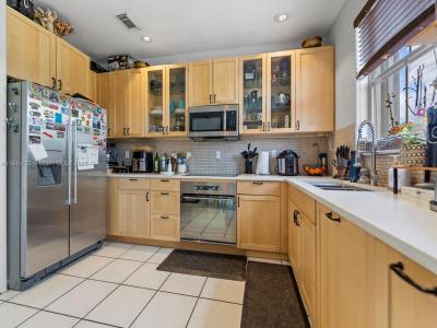 5400 NW 107th Ave 401, Doral, Florida 33178, USA